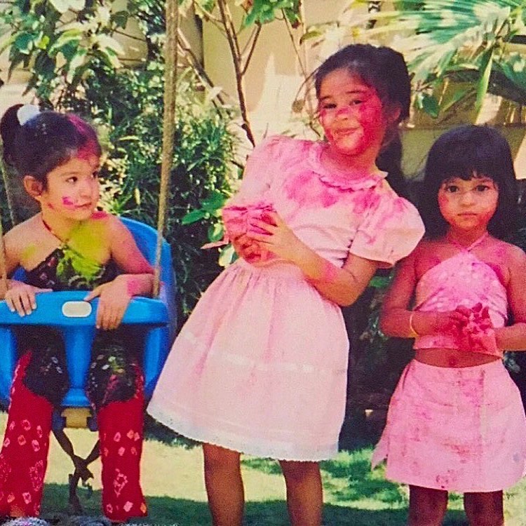 Shanaya Ananya Suhana Photo